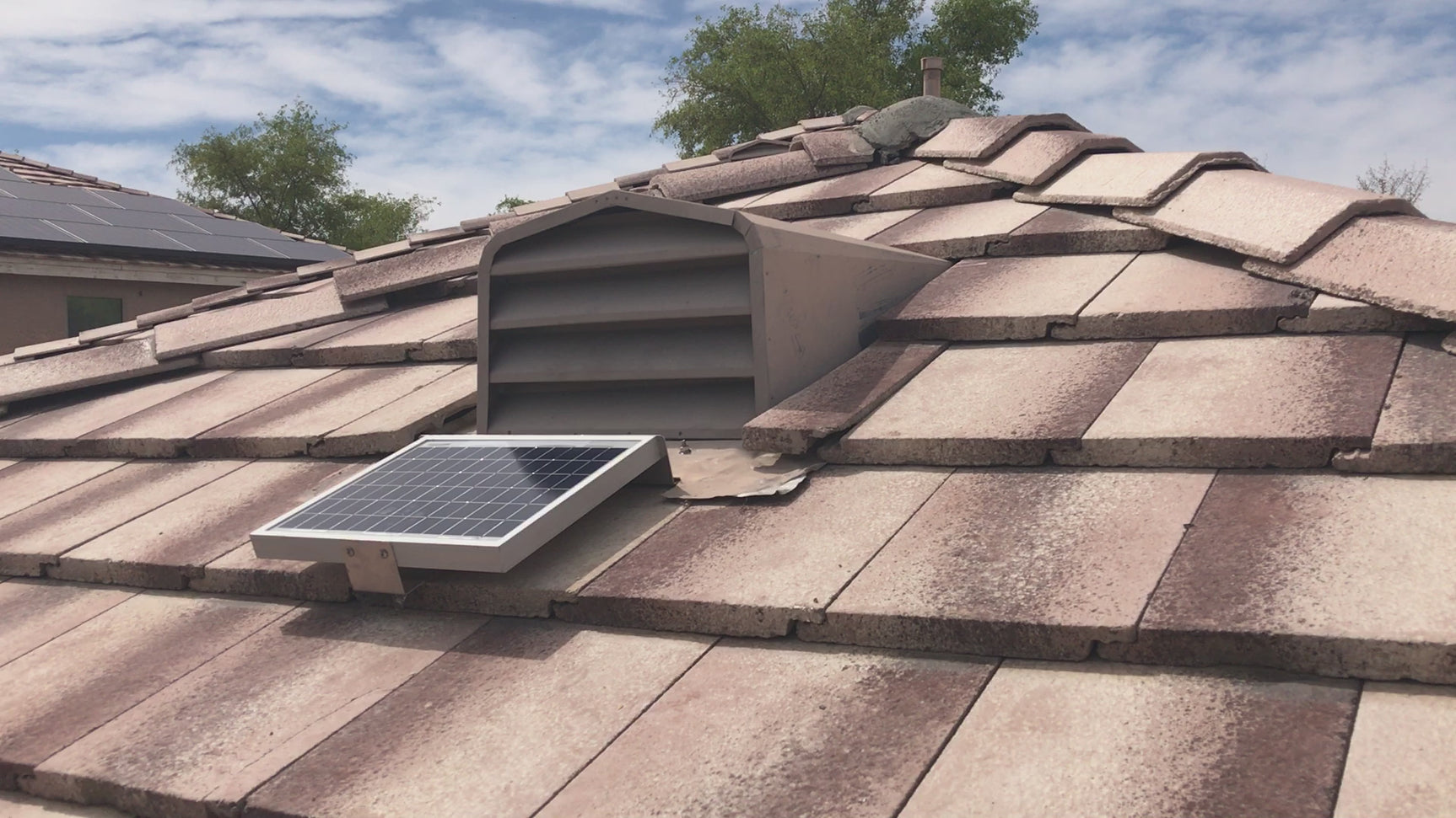 Solar TileBlaster video showing it installed on a tiled roof and you can hear the fans working.